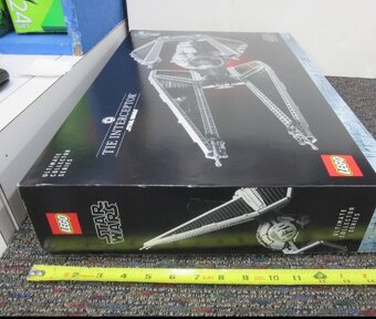 Nové LEGO Star Wars 75382 Stíhačka TIE - 15