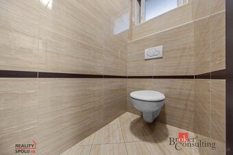REZERVOVANÉ Veľkorysý, moderný byt - super lokalita - 15