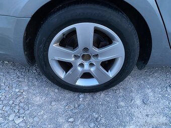 Škoda Superb 1.6 TDI GreenLine Rok výroby: 06/2013 - 15