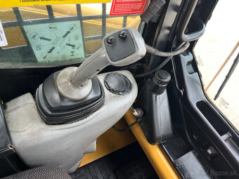 Nakladač smykovy Caterpillar 226B3, Bobcat, JCB, Kramer, UNC - 15