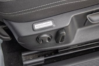 Volkswagen Passat Variant 2.0 TDI EVO Business DSG 2020 - 15