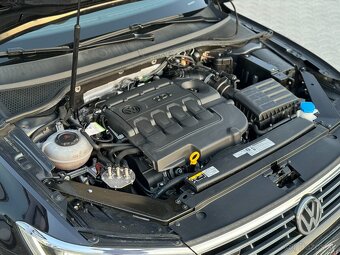 Volkswagen Passat Variant 2.0 TDI 190k BMT R-Line Highline - 15