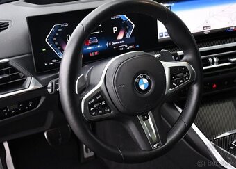 BMW Řada 3 320d xD MSPORT PANO NTOP TAŽNÉ 140 kw - 15