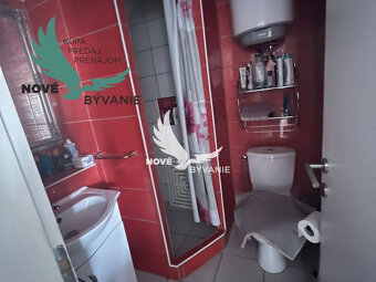 Dom 2x apartmán blízko mora v Chorvátsku na ostrove Vir - 15
