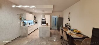 PREDAJ - 4-izbový byt s pozemkom - Dunajská Lužná - 15