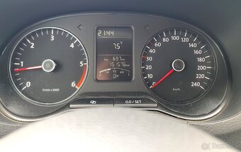 Volkswagen Polo 1.6 TDI Comfortline - 15