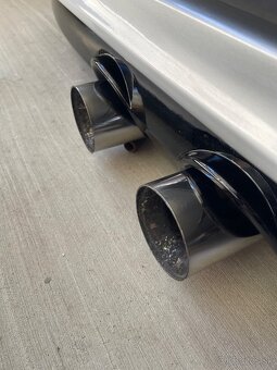 Zadný narazník VW Golf V R32,GTI look - 15