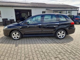 Predám Fiat Croma 1.9 16V MultiJet Dynamic 110 KW r.v.2010 - 15