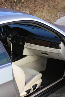 BMW 320i Coupé E92 - 15