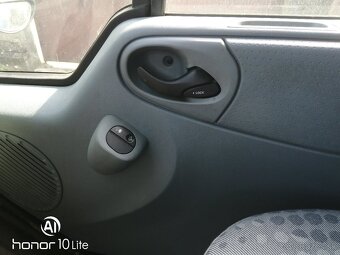 Ford Transit 280M rok 2011 najazdených 76900km - 15