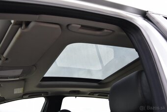Mercedes-Benz R trieda 500 4-matic - 15