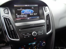 Ford Focus 1.5 TDCi Duratorq 120k Titanium Hatchback - 15