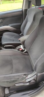 Mitsubishi Outlander 2.0 TDI 103 kw - 15