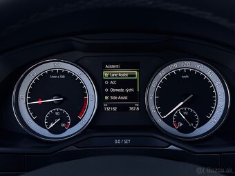 Škoda Superb 2.0 TDI SCR Style DSG - 15
