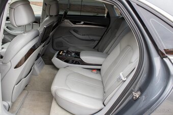 Audi A8 4.2 TDI V8 385k DPF quattro tiptronic - 15