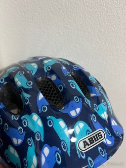 Detský bicykel Mickey Mouse a detská prilba ABUS 2.0 - 15