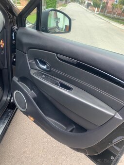 Renault Scenic - 15