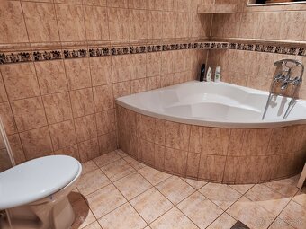 Predaj domu v obci Hronec. - 15