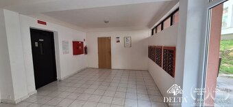 Delta-2 izb. byt 47 m2 bezbariérový širšie centrum Banská By - 15