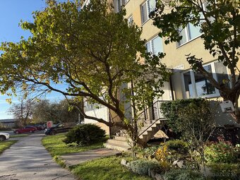 3 izb.byt Košice-Západ, Michalovská, 4p. 76m2, lodžia - 15