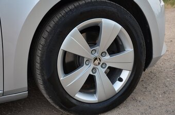 Škoda Superb Combi 2.0 TDI 110 kW • 145000km - 15