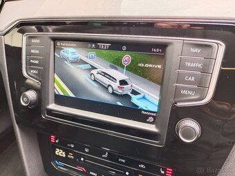 VW Passat B8 2.0TDI 110kW DSG R-Line - záruka Autodraft - 15