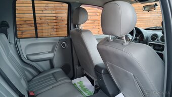 JEEP CHEROKEE 2,8 CRD Limited - 15