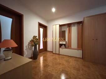 PREDAJ - 2 IZBOVÝ  BYT S LODŽIOU, SVOBODU, BARDEJOV - 15