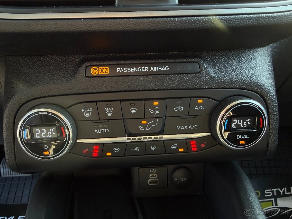 Ford Focus Kombi 1.5 EcoBlue Active A/T - 16