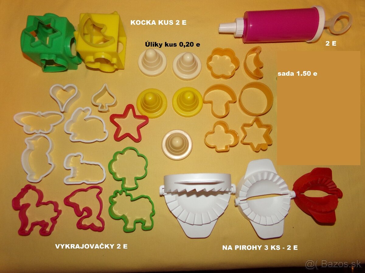 RETRO FORMIČKY, KOŠÍČKY, VANIČKY, ORIEŠKY, VYKRAJOVAČKY - 16