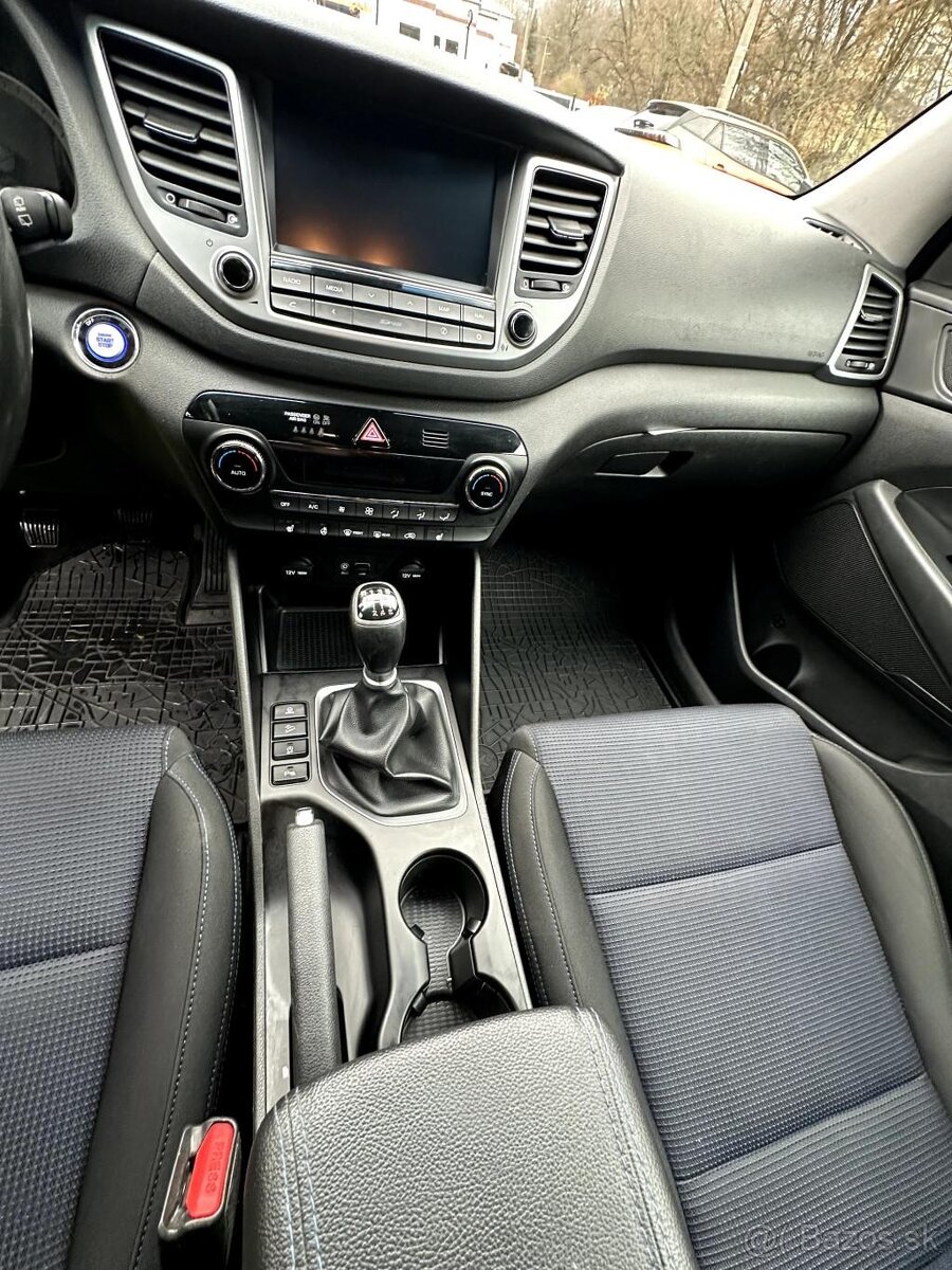 Tuscon 1.6 GDI (r. 2017) - 16