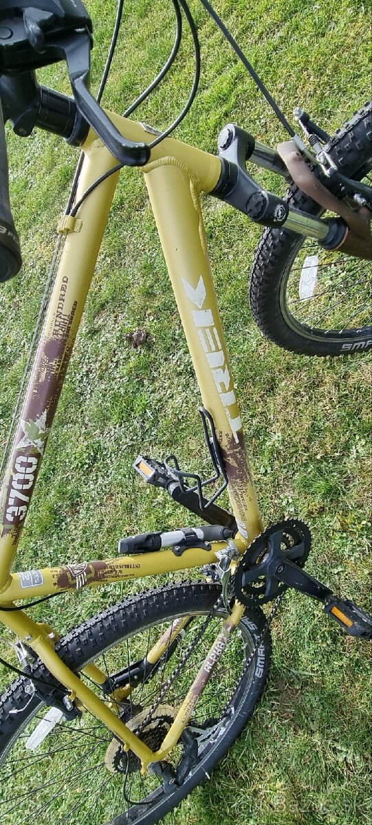 Horský bicykel Trek - 16