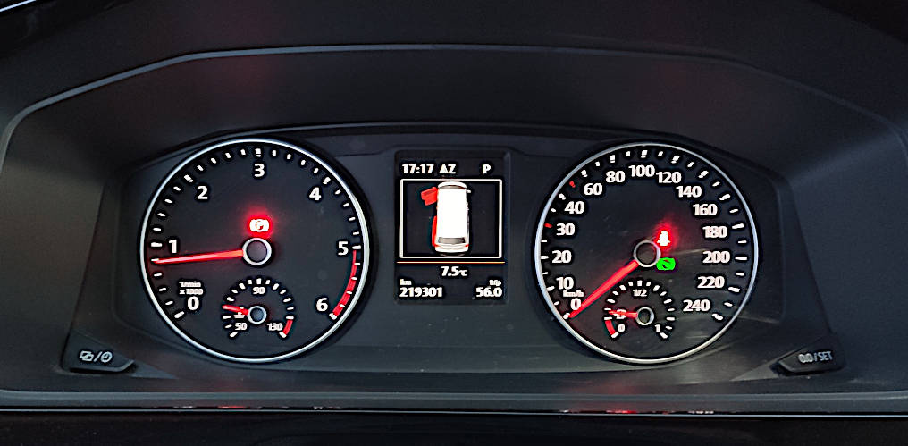 Volkswagen Multivan 2.0 Highline 4motion - 16