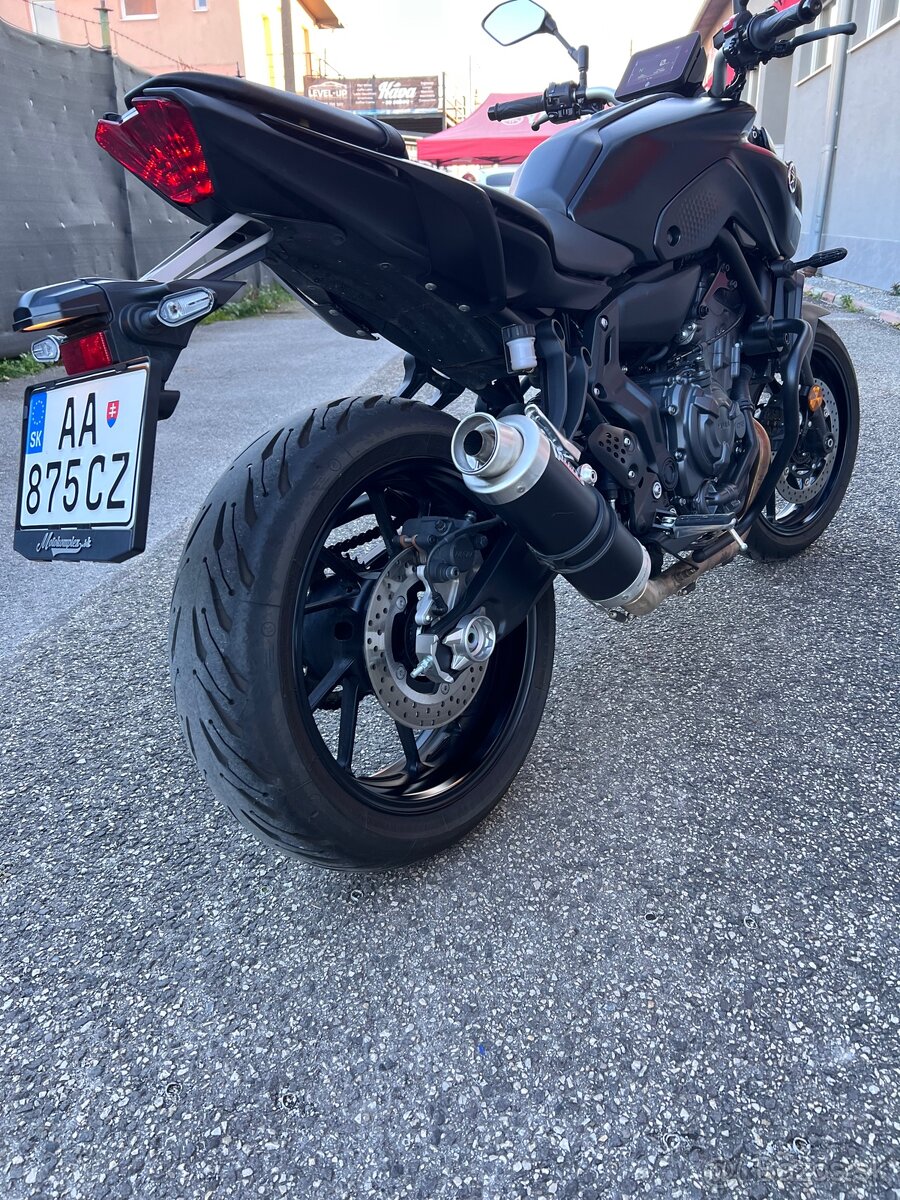 Yamaha MT07 2023 - 16