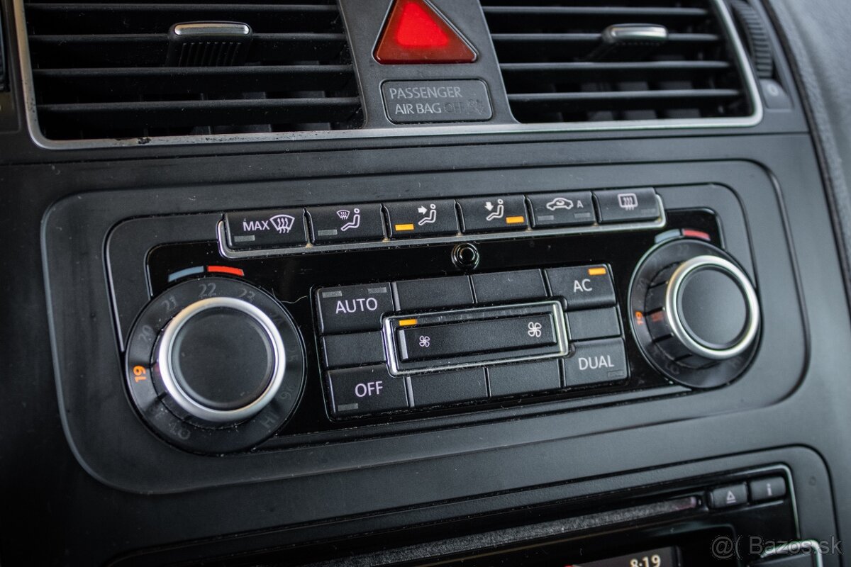 Volkswagen Touran 1.6 TDI BlueMotion Technology Comfortline - 16