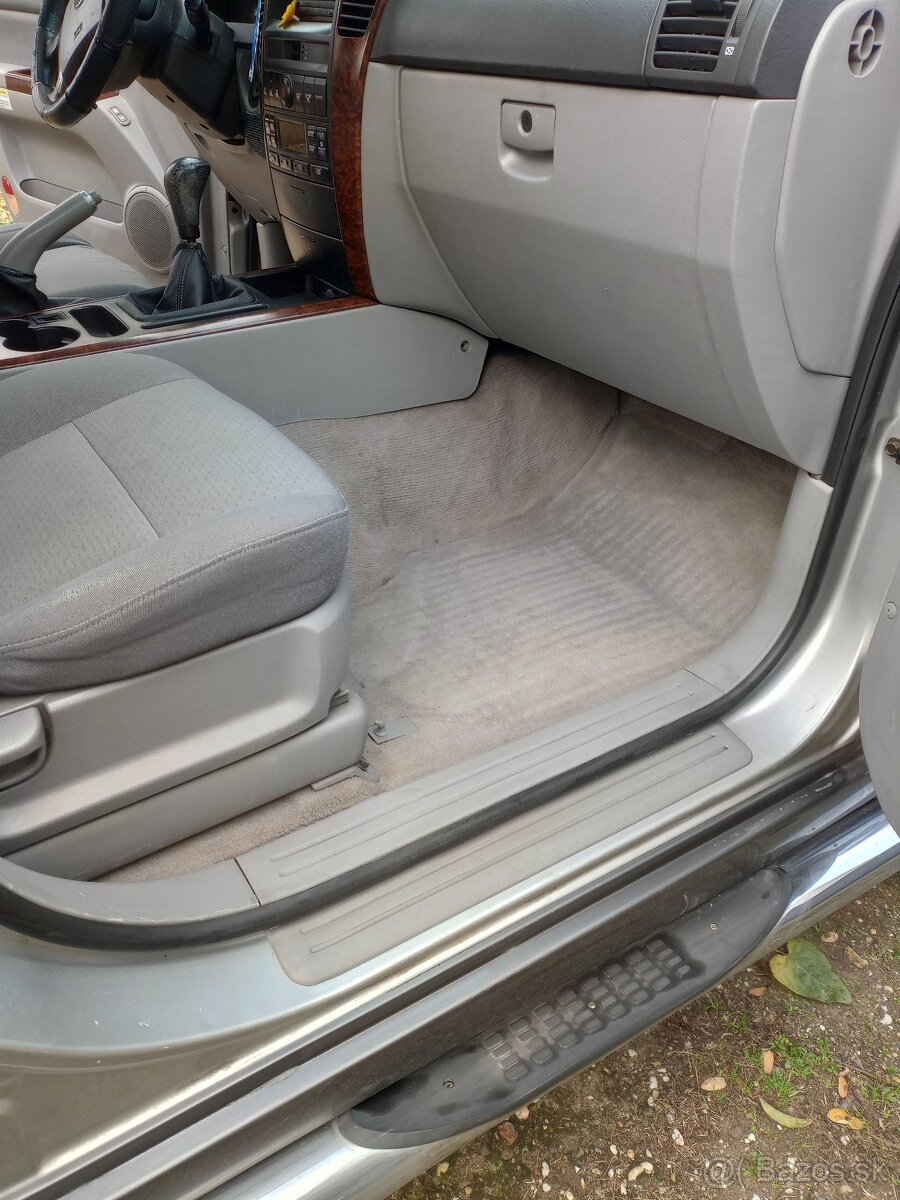 Kia Sorento 2,5 CRDi/EX 4x4 - 16