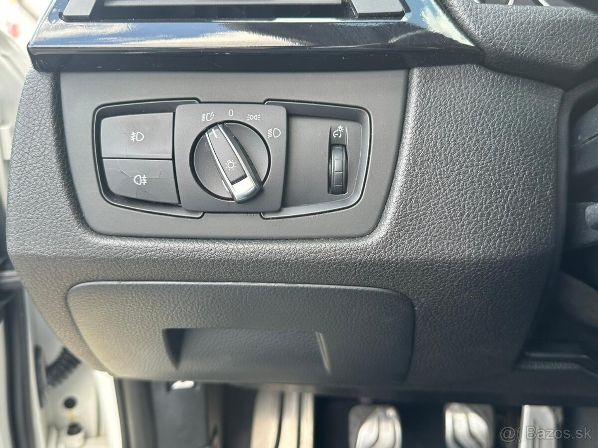 BMW Řada 3 318D, 2.0D, 105KW, 4x4 - 16