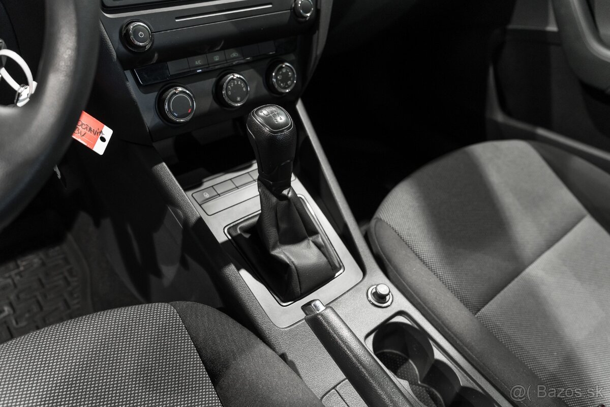 Škoda Octavia 1.6 TDI Active - 16