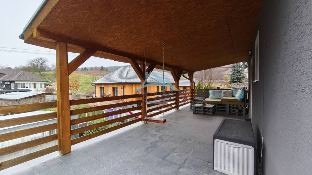 Dvojpodlažná bytová jednotka v RD (Olováry, okr. V. Krtíš. - 16