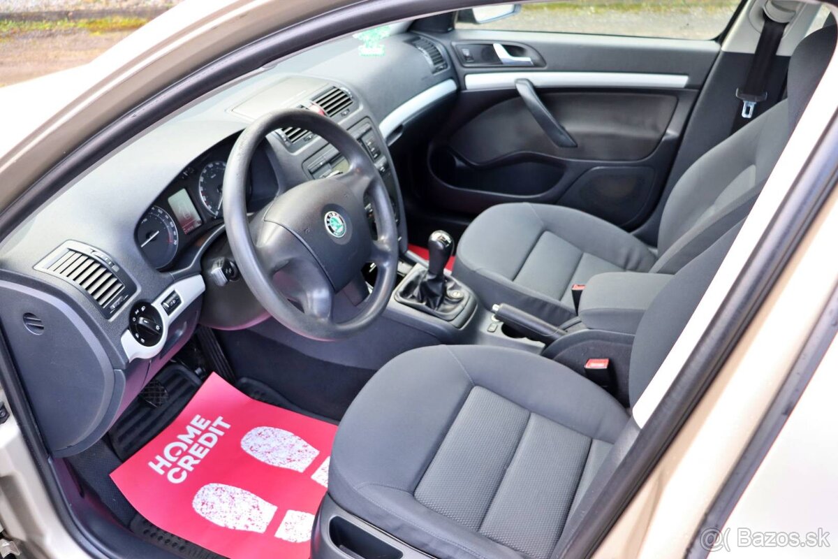 Škoda Octavia 1.6 Ambiente - 16