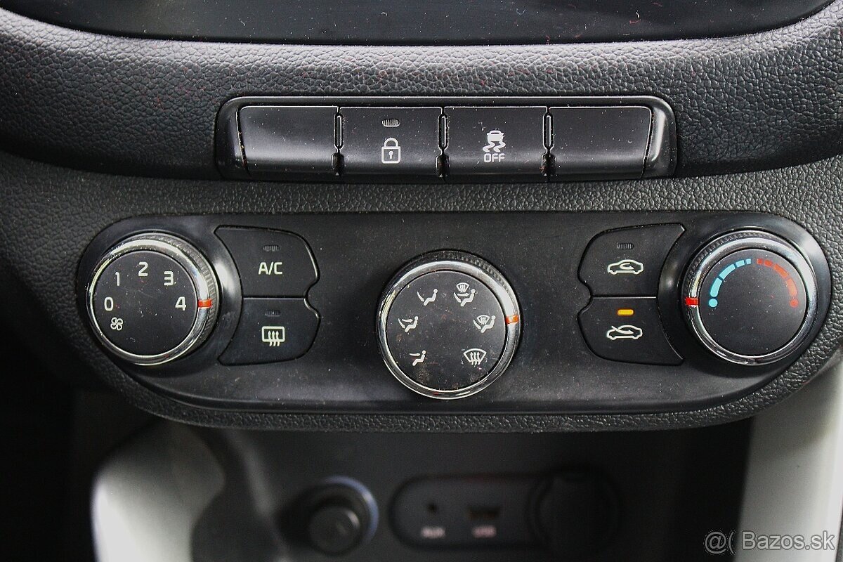 KIA.....CEED...66KW...CRDI...MANUAL 6st...2013....179TIS..KM - 16