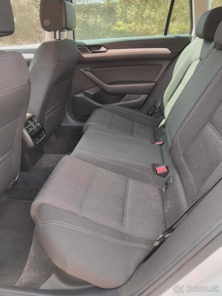 Volkswagen Passat B8 2.0TDI 4MOTION - 16