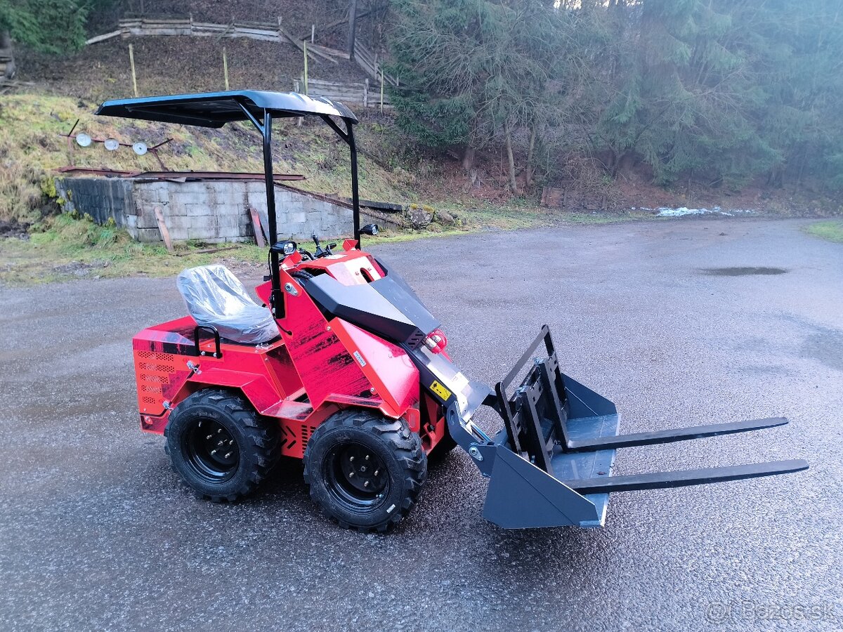 Kolesovy nakladac smykovy - 16