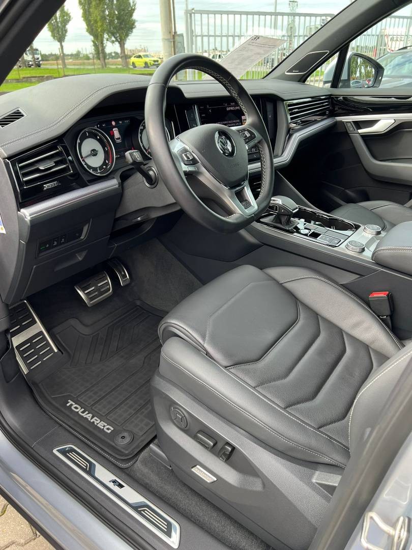 Volkswagen Touareg 3.0 V6 TDI SCR 286k R-Line 4Motion Tiptro - 16