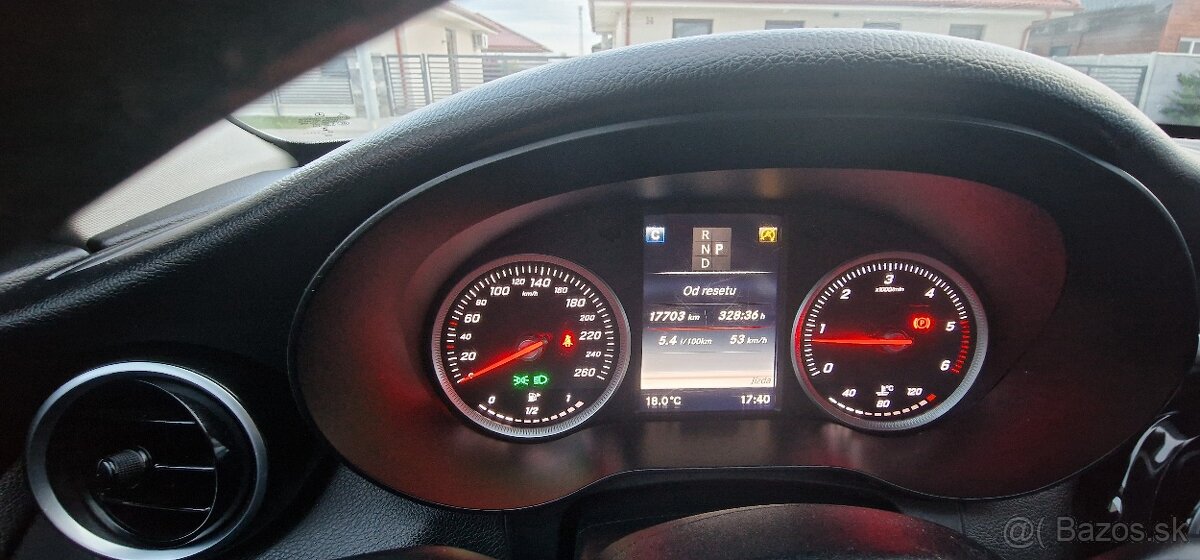 Mercedes-Benz C 220 D - 16