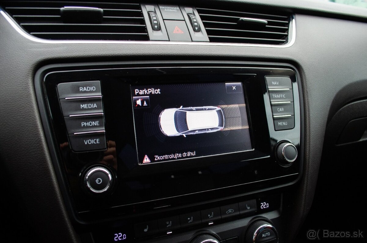 Škoda Octavia 3 combi 2.0 tdi LK DSG - 16