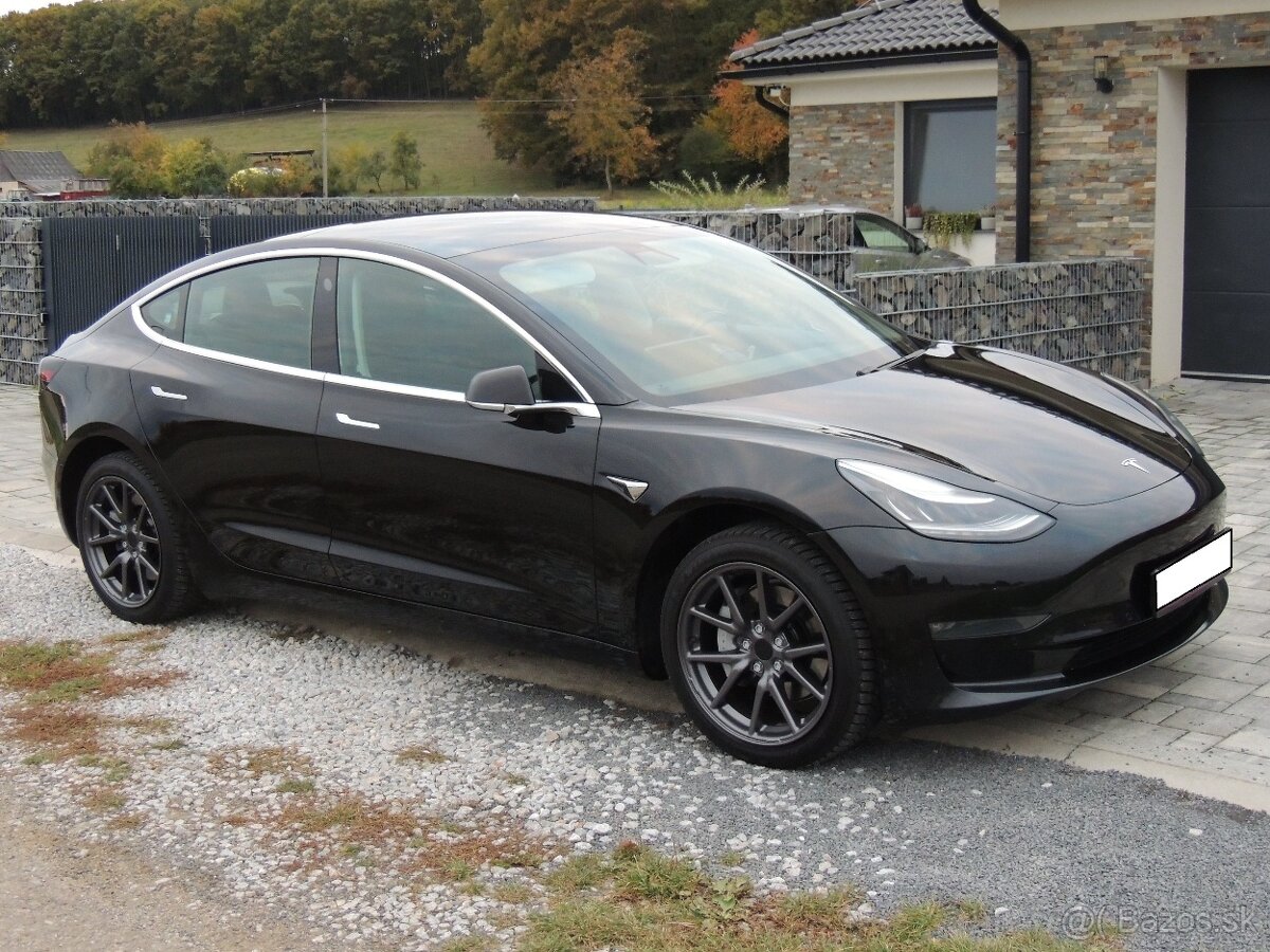 Tesla Model 3 STANDARD RANGE TOP SK SPZ 2019 - 16