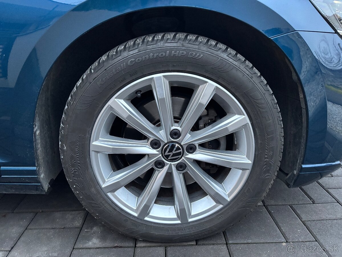 Volkswagen Passat Variant 2.0 TDI EVO Elegance DSG - 16