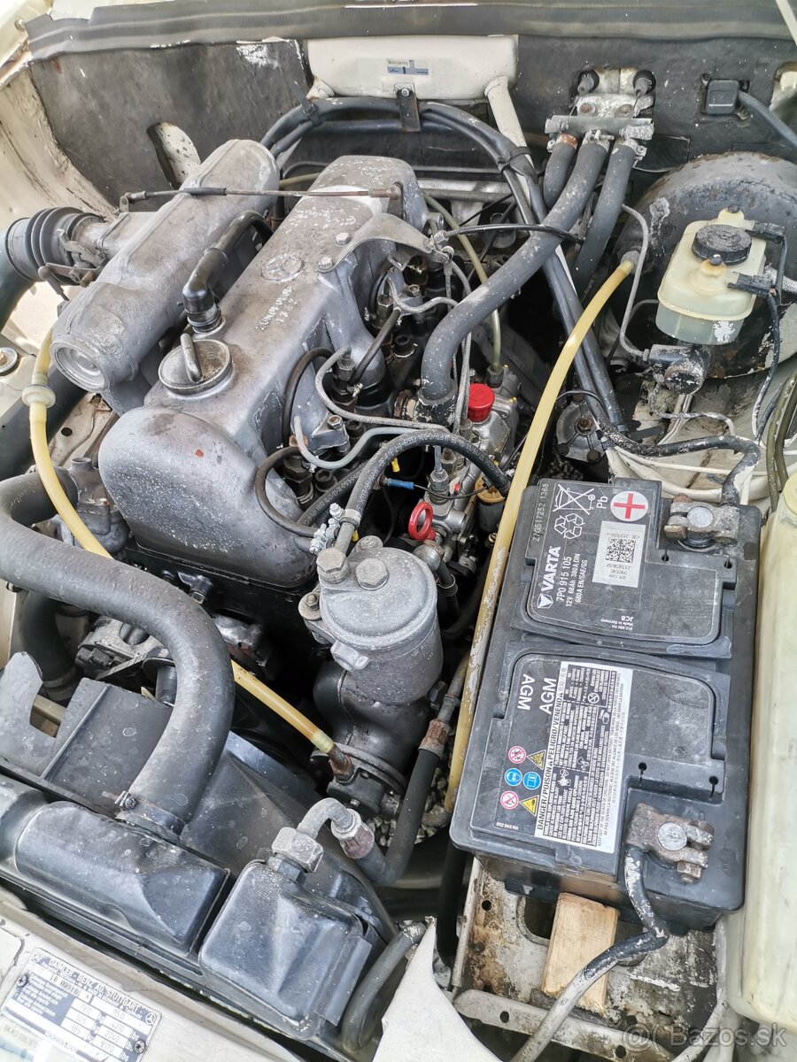 MERCEDES BENZ W115, 240D,1974 - 16