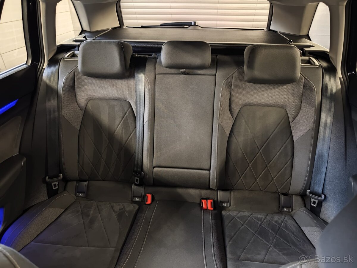 Volkswagen Golf VIII Variant STYLE - DSG, MATRIX, - 16